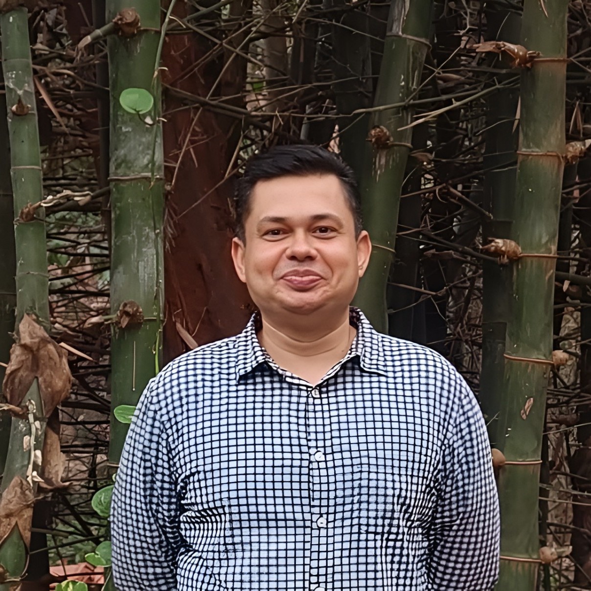 Dr. Vineet Raichur